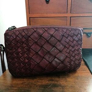 Vintage Unique Woven Front Maroon Leather Cross Body Purse